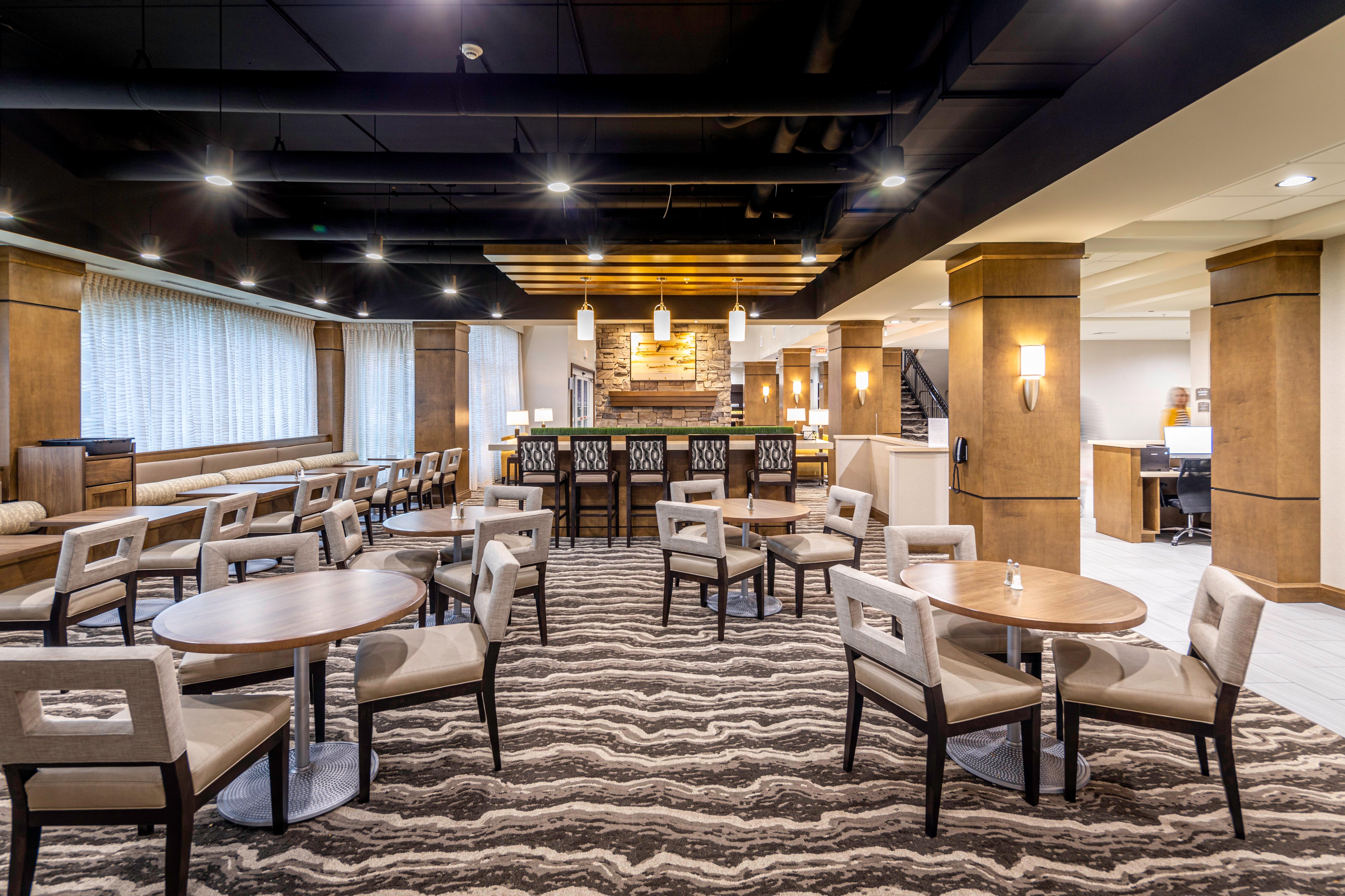 Staybridge Suites Montgomery - Downtown By Ihg Eksteriør billede